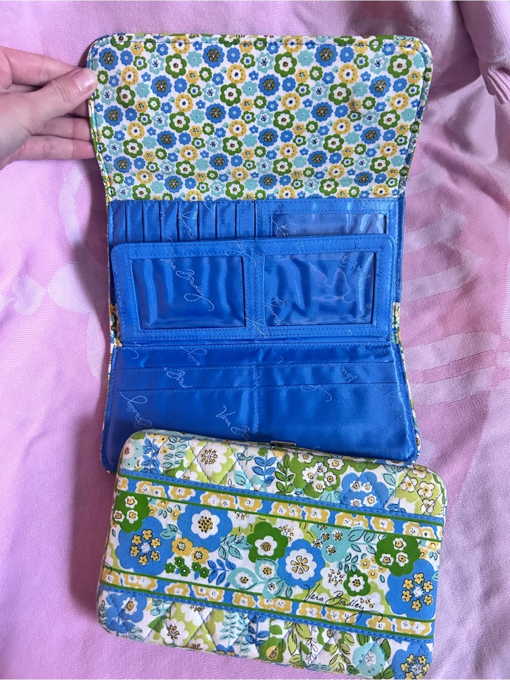 SET OF 2 Vera Bradley Retired Print English Meadow Quilted Floral Wallets - Picture 3 of 5